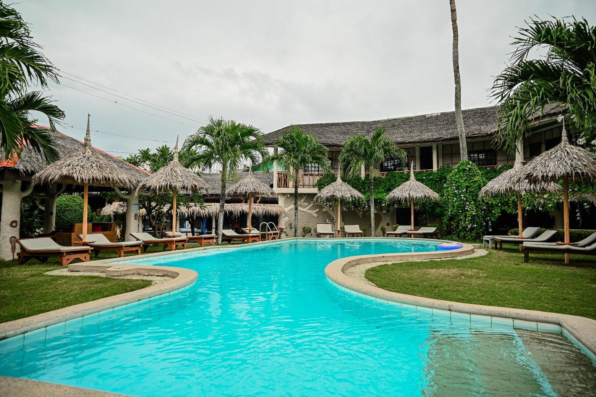 Garden Of Eden Dive Resort Пуэрто-Галера Экстерьер фото