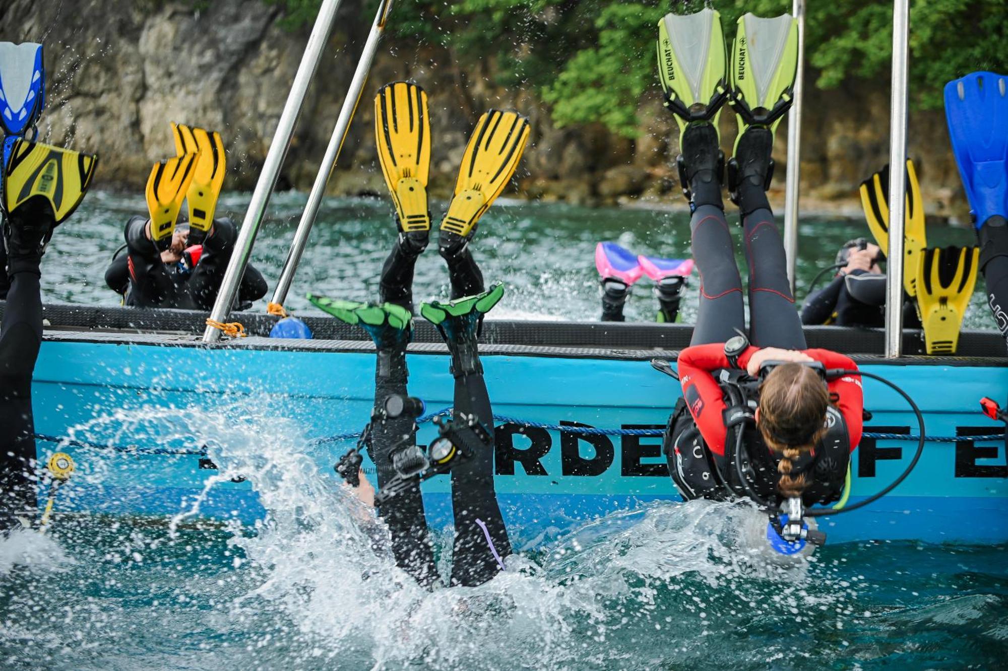 Garden Of Eden Dive Resort Пуэрто-Галера Экстерьер фото